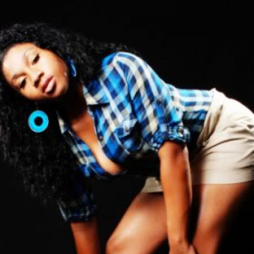 Bria_Minaj_GotStupidMoney